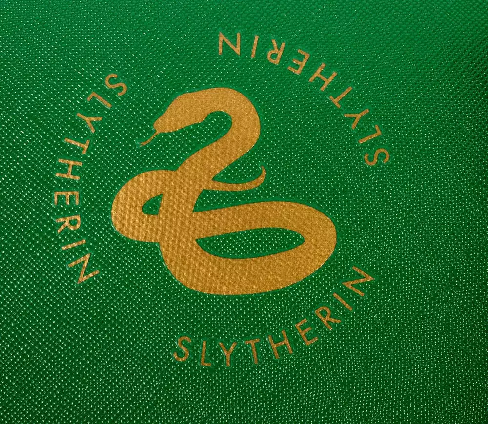 harry-potter-handbag-slytherin-1751116178-3