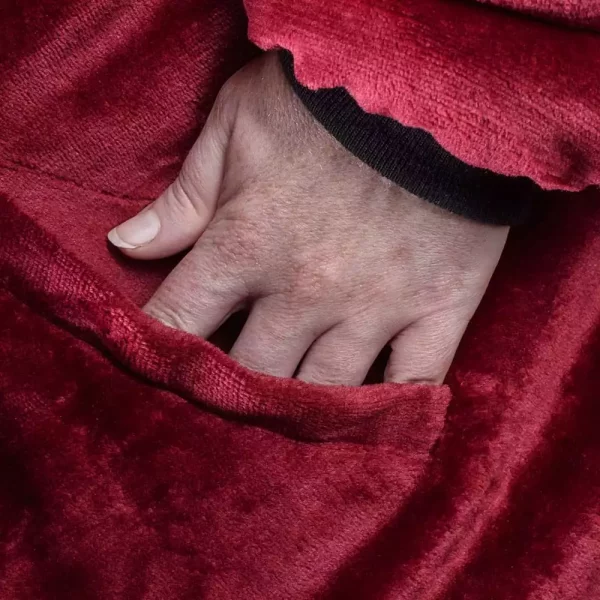harry-potter-oversized-hoodie-blanket-gryffindor-1751116216-4 harry-potter-oversized-hoodie-blanket-gryffindor-1751116216-4