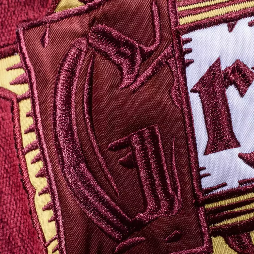 harry-potter-oversized-hoodie-blanket-gryffindor-1751116216-5
