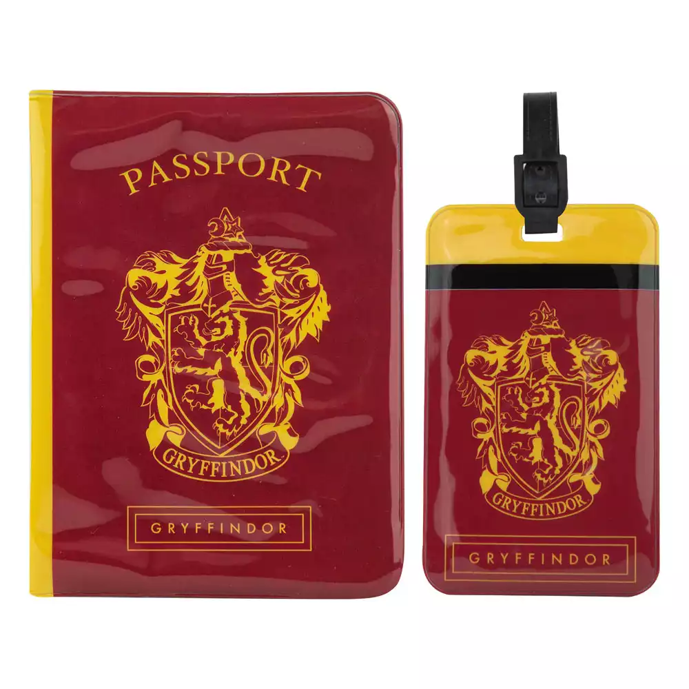 harry-potter-passport-case-luggage-tag-set-gryffindor-1751183477-0