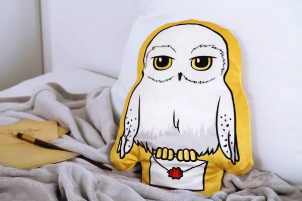 harry-potter-pillow-hedwig-35-cm-1751182051-1