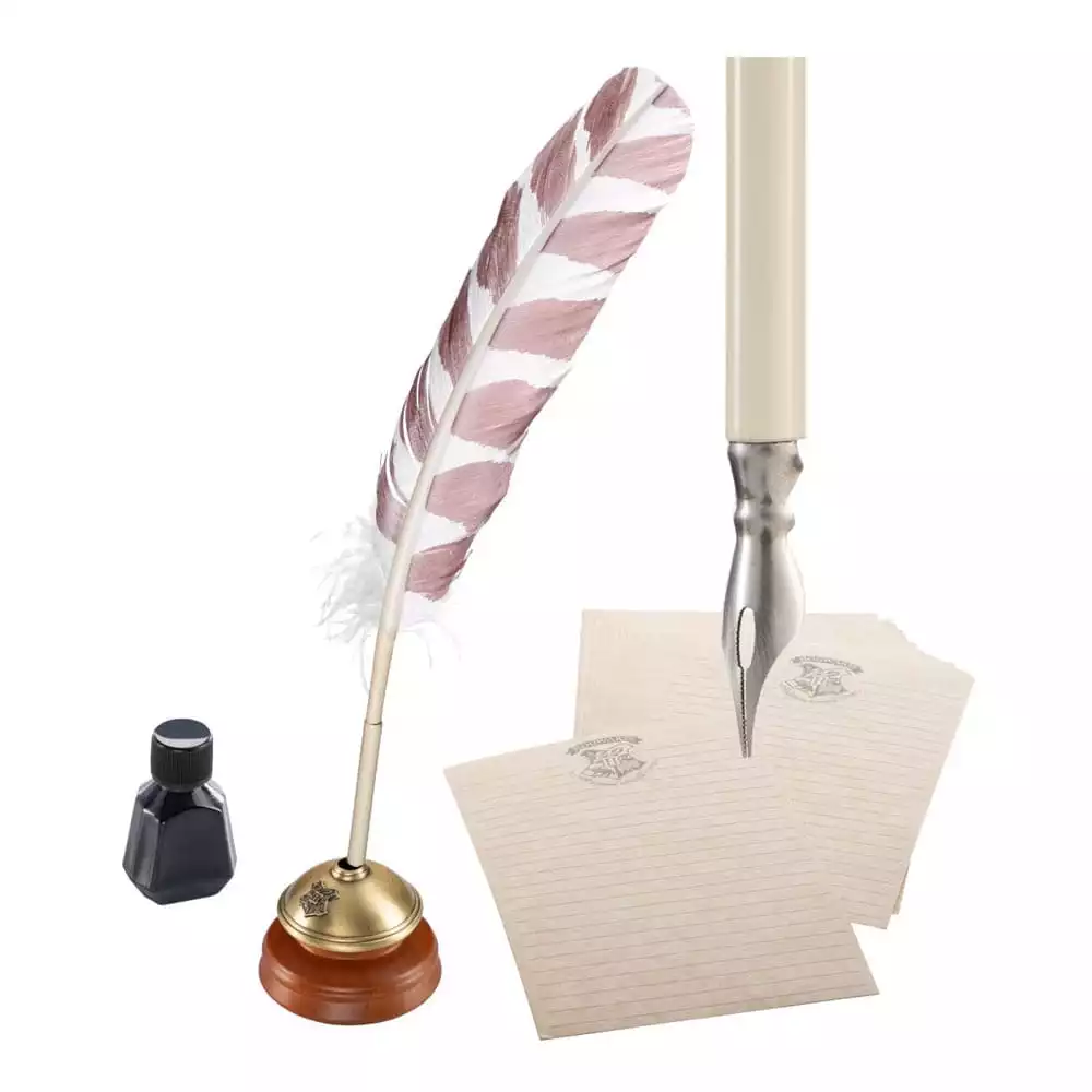 harry-potter-replica-hogwarts-writing-quill-with-hogwarts-headed-paper-31-cm-1751276424-0