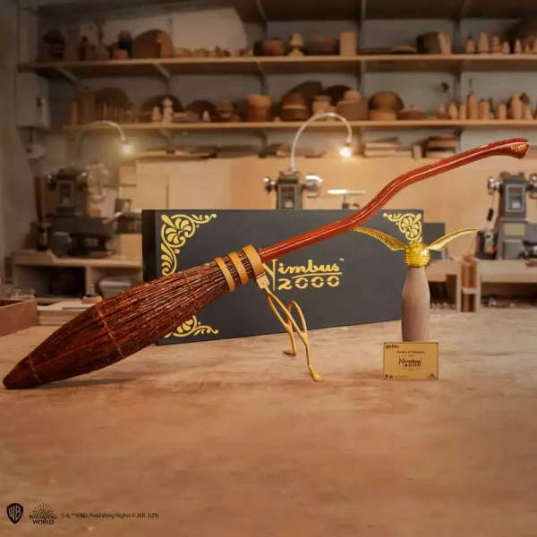 harry-potter-replica-nimbus-2000-magic-broom-junior-1751121616-1