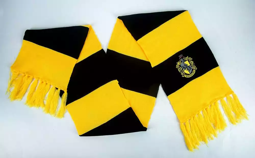 harry-potter-scarf-hufflepuff-bold-stripes-hanger-160-cm-1751116246-1