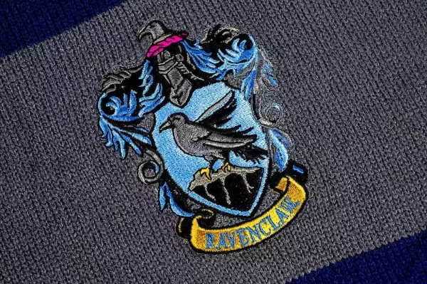 harry-potter-scarf-ravenclaw-bold-stripes-boxed-160-cm-1751116256-2 harry-potter-scarf-ravenclaw-bold-stripes-boxed-160-cm-1751116256-2