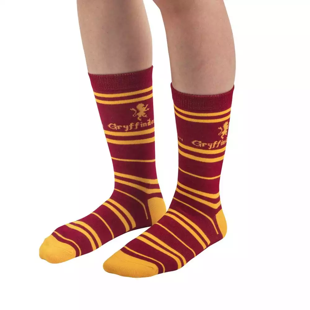 harry-potter-socks-3-pack-gryffindor-1751183335-2