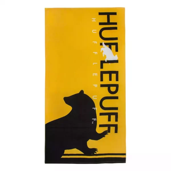 harry-potter-towel-hufflepuff-140-x-70-cm-1751183618-0
