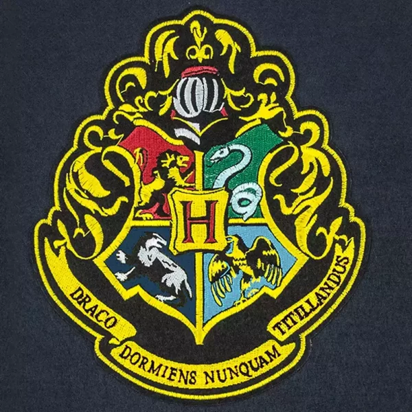 harry-potter-wall-banner-hogwarts-30-x-44-cm-1751183440-2
