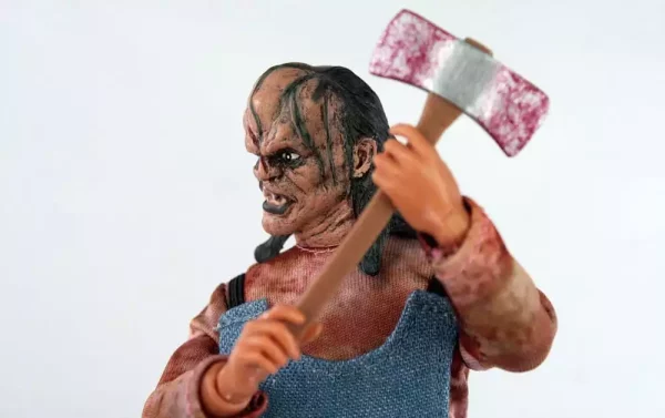 hatchet-action-figure-victor-crowley-20-cm-1751228455-10 hatchet-action-figure-victor-crowley-20-cm-1751228455-10