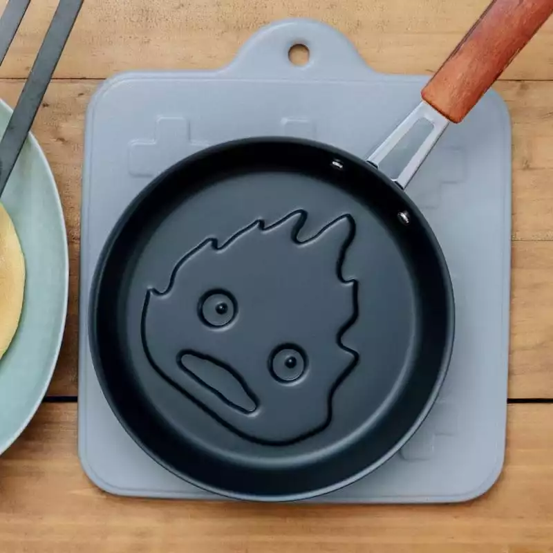 howls-moving-castle-non-stick-pancake-pan-calcifer-1751117682-0