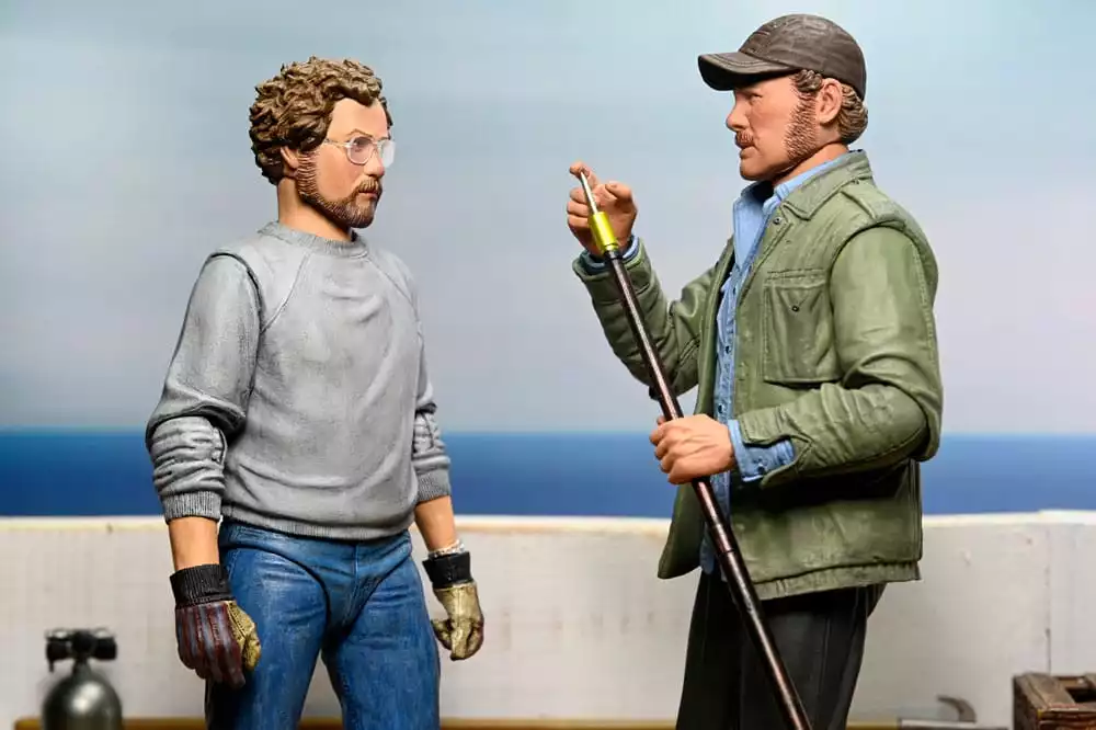 jaws-action-figure-ultimate-matt-hooper-amity-arrival-50th-anniversary-18-cm-1751244956-6