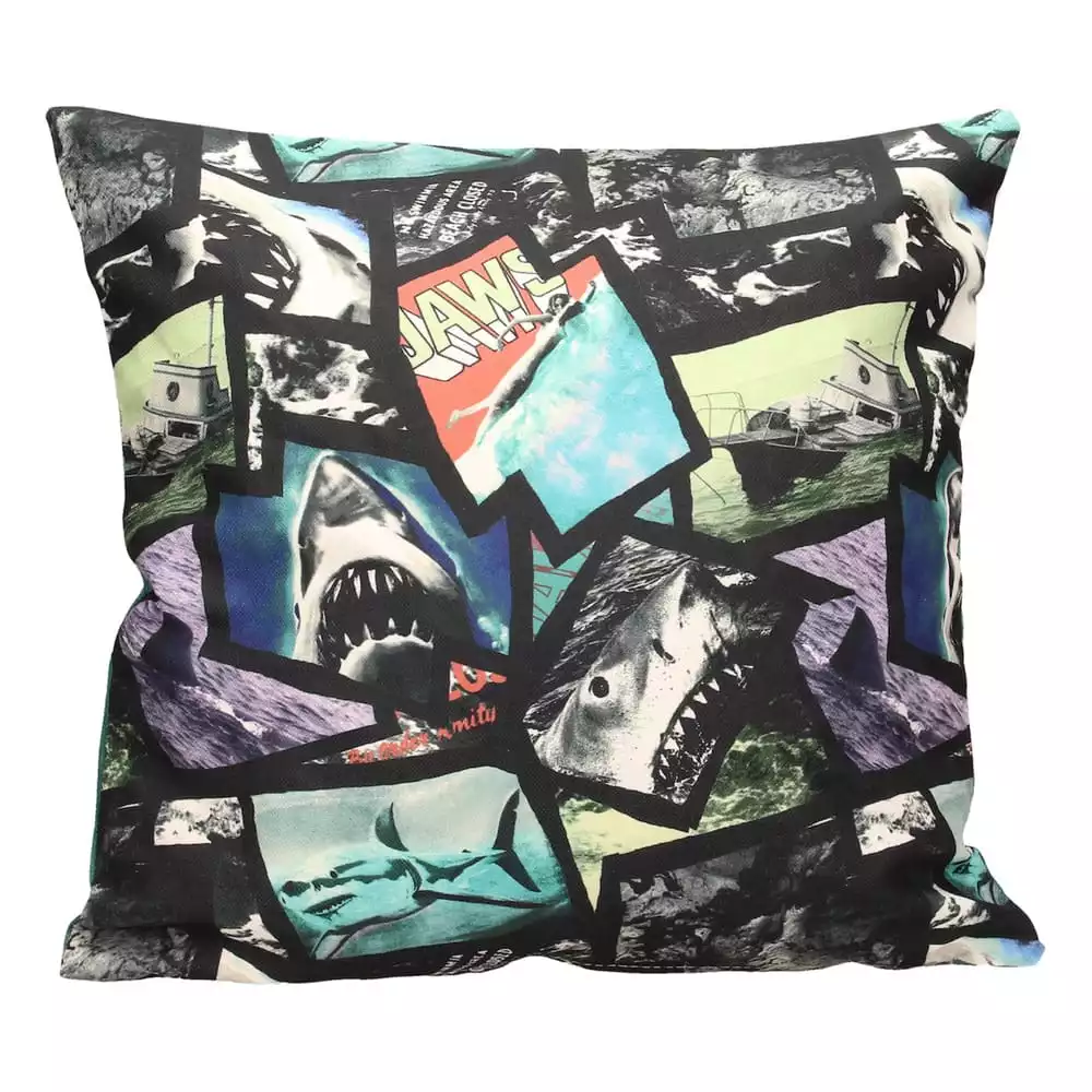 jaws-pillow-poster-collage-45-cm-1751304959-2