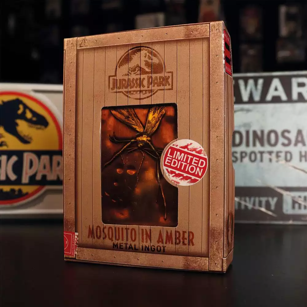 jurassic-park-ingot-mosquito-in-amber-limited-edition-1751133323-5