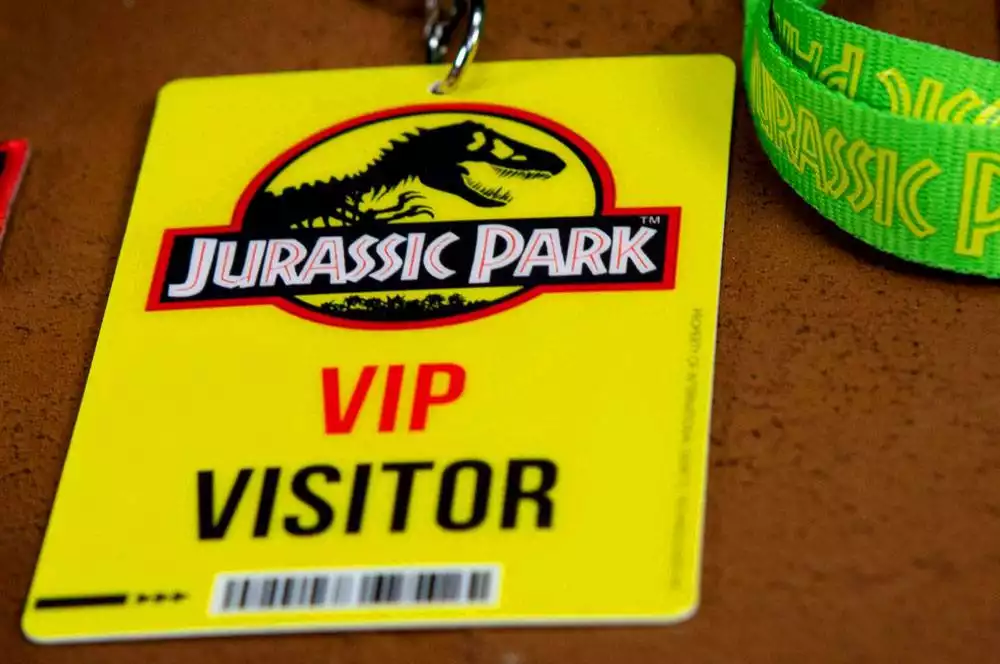 jurassic-park-welcome-kit-standard-edition-1751122899-10