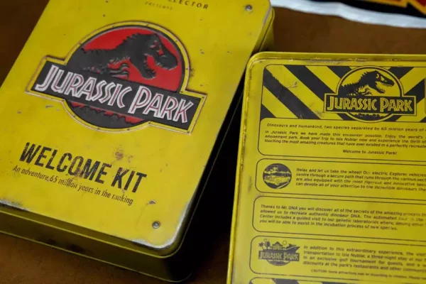 jurassic-park-welcome-kit-standard-edition-1751122902-14 jurassic-park-welcome-kit-standard-edition-1751122902-14