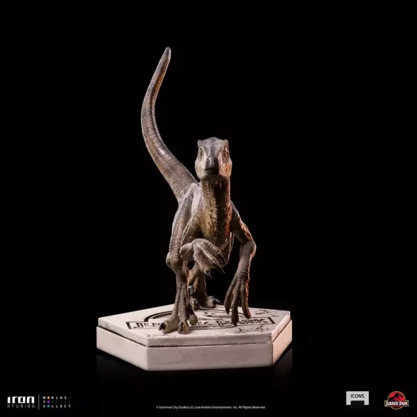 jurassic-world-icons-statue-velociraptor-b-9-cm-1751184716-1