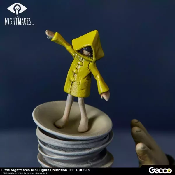 little-nightmares-statue-pvc-the-guests-8-cm-1751312822-9