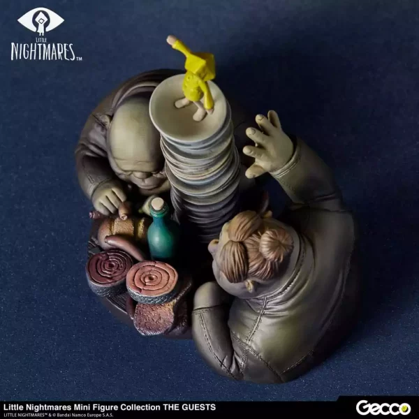 little-nightmares-statue-pvc-the-guests-8-cm-1751312857-22