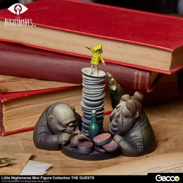 little-nightmares-statue-pvc-the-guests-8-cm-1751312863-24
