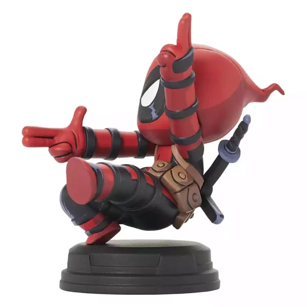 marvel-animated-statue-deadpool-finger-guns-8-cm-1751149948-1 marvel-animated-statue-deadpool-finger-guns-8-cm-1751149948-1