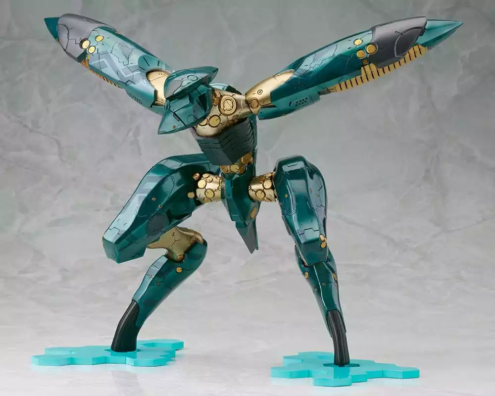 metal-gear-solid-4-plastic-model-kit-1-100-metal-gear-ray-21-cm-1751205914-6