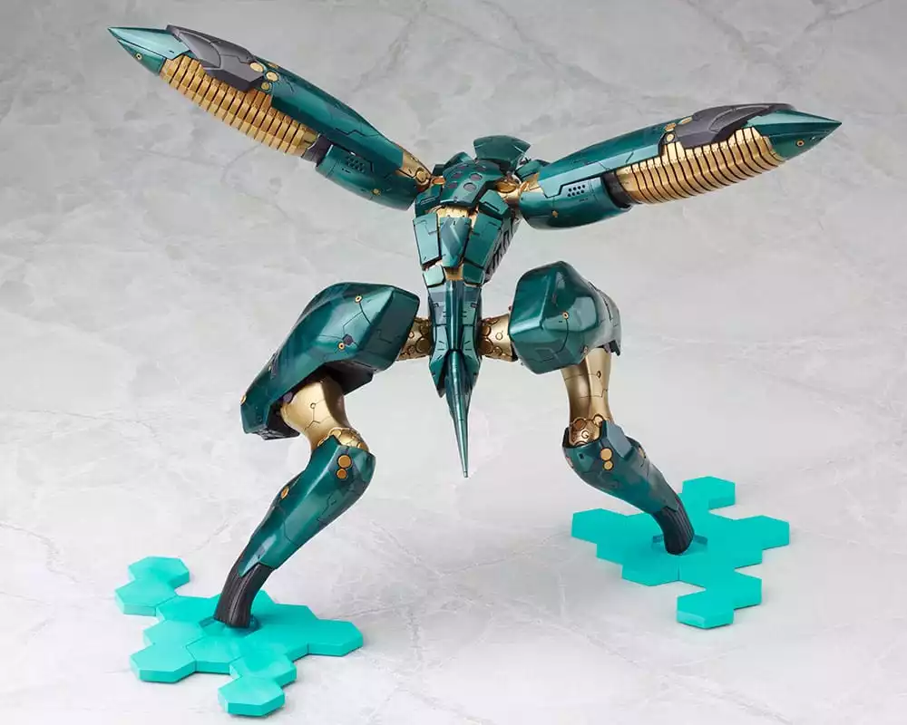 metal-gear-solid-4-plastic-model-kit-1-100-metal-gear-ray-21-cm-1751205925-13