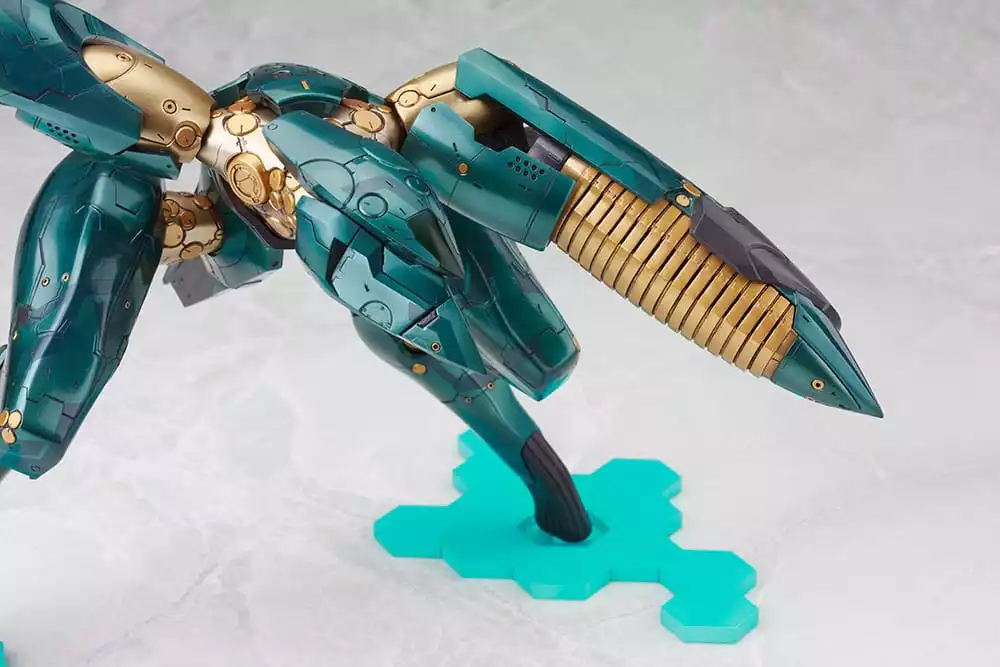 metal-gear-solid-4-plastic-model-kit-1-100-metal-gear-ray-21-cm-1751205928-15