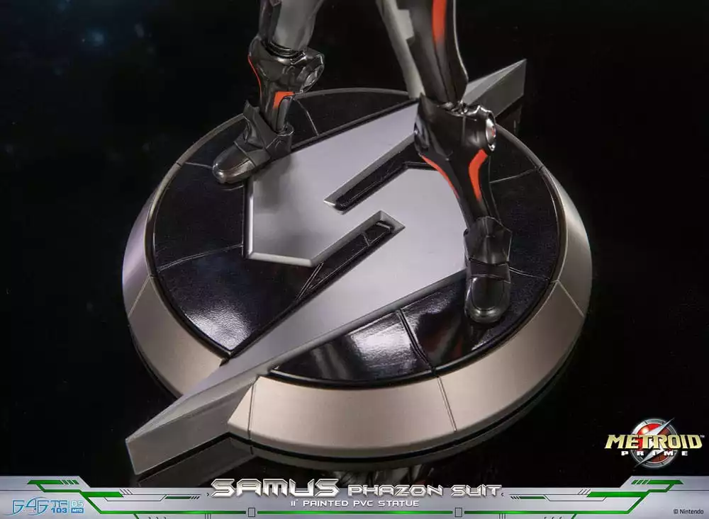 metroid-prime-pvc-statue-samus-phazon-suit-standard-edition-28-cm-1751126134-22
