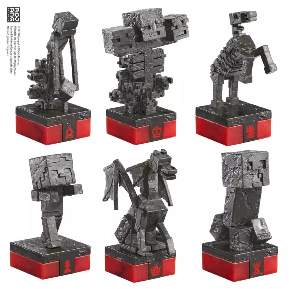 minecraft-chess-set-overworld-heroes-vs-hostile-mobs-1751275736-1