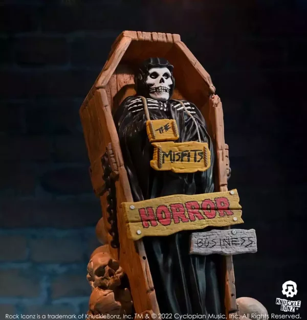 misfits-3d-vinyl-statue-horror-business-25-cm-1751202374-18 misfits-3d-vinyl-statue-horror-business-25-cm-1751202374-18