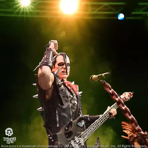misfits-rock-iconz-statue-jerry-only-23-cm-1751202416-16