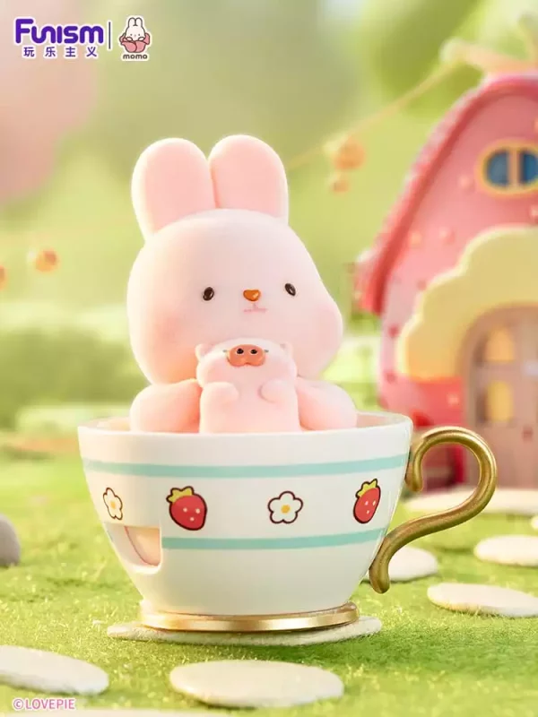 momo-bunny-strawberry-town-series-mini-figures-9-cm-display-8-1751124113-3