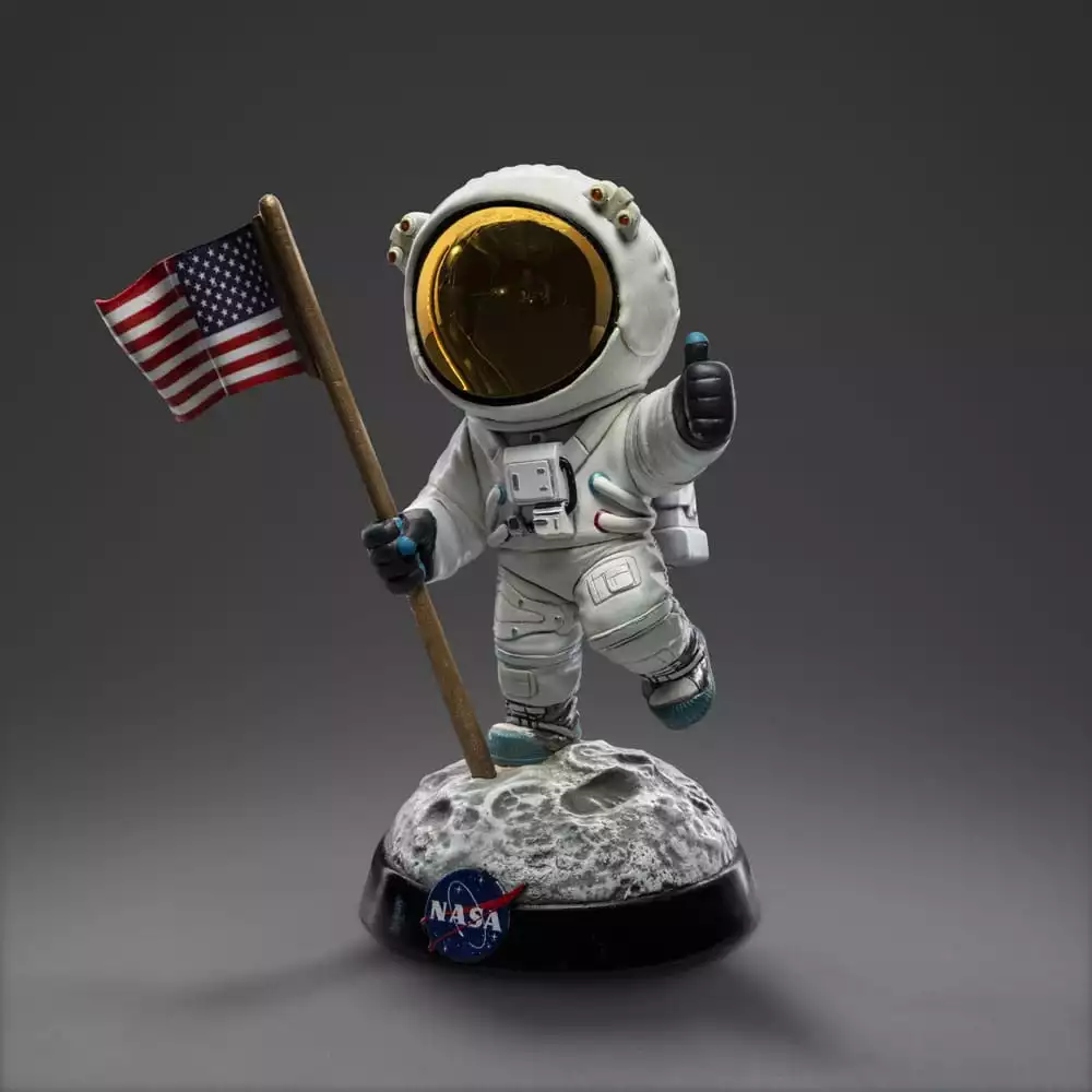 nasa-mini-co-pvc-figure-apollo-11-astronaut-23-cm-1751186838-1