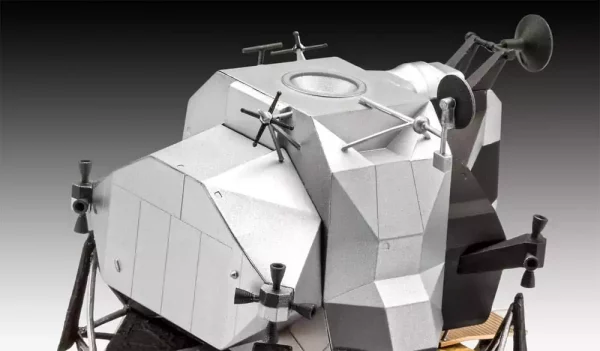 nasa-model-kit-gift-set-1-48-apollo-11-lunar-module-eagle-14-cm-1751298480-2 nasa-model-kit-gift-set-1-48-apollo-11-lunar-module-eagle-14-cm-1751298480-2