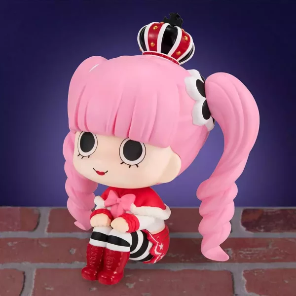 one-piece-look-up-pvc-statue-perona-11-cm-1751230258-2 one-piece-look-up-pvc-statue-perona-11-cm-1751230258-2