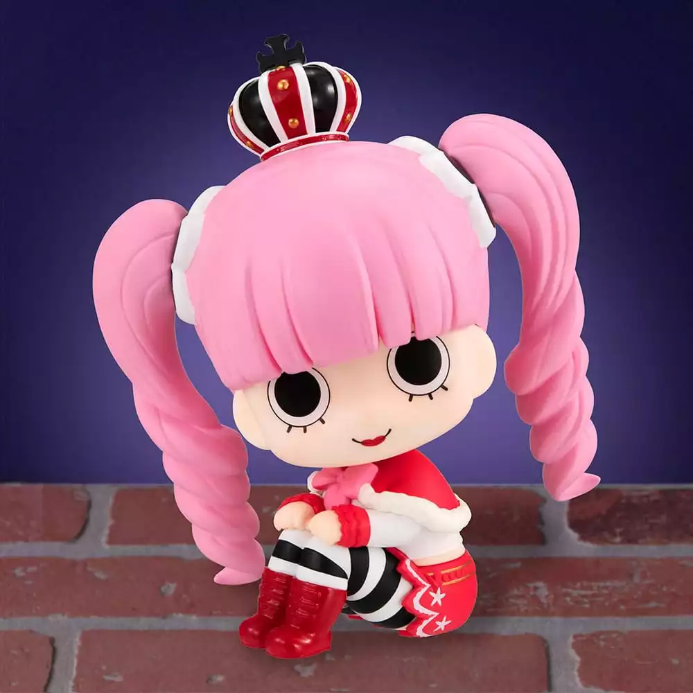 one-piece-look-up-pvc-statue-perona-11-cm-1751230262-4