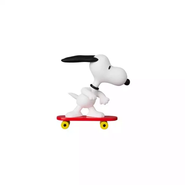 peanuts-udf-series-17-mini-figure-skateboard-snoopy-7-cm-1751226828-1 peanuts-udf-series-17-mini-figure-skateboard-snoopy-7-cm-1751226828-1