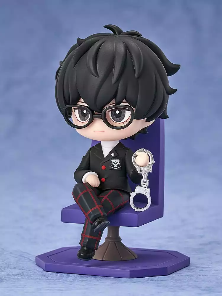 persona-5-royal-pvc-statue-qset-p5r-protagonist-8-cm-re-run-1751151685-3