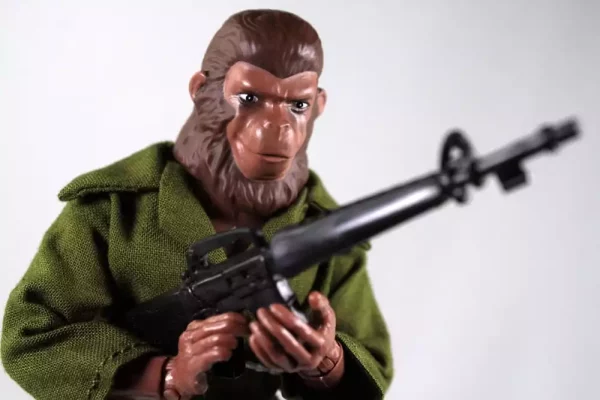 planet-of-the-apes-action-figure-caesar-20-cm-1751228287-18 planet-of-the-apes-action-figure-caesar-20-cm-1751228287-18