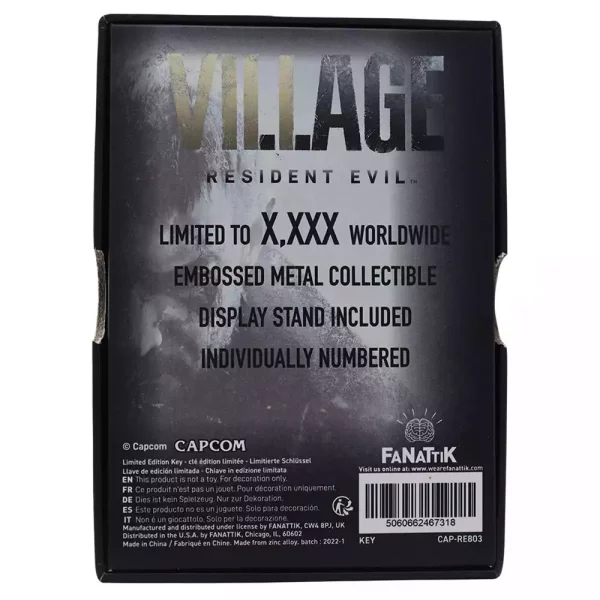resident-evil-viii-replica-1-1-insignia-key-limited-edition-1751132532-2 resident-evil-viii-replica-1-1-insignia-key-limited-edition-1751132532-2
