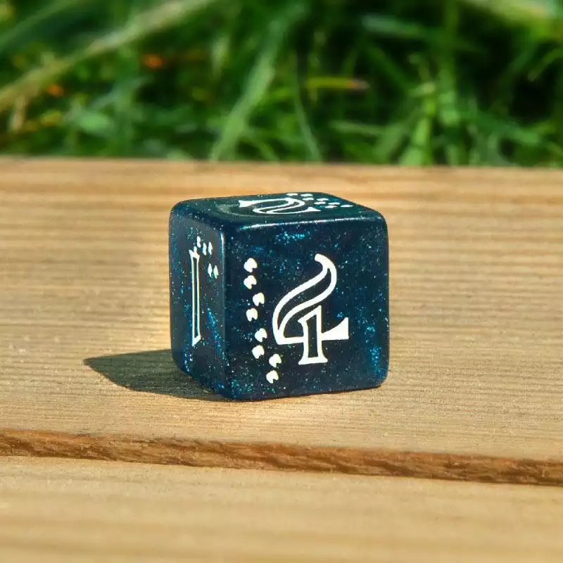 shimmering-llama-dice-set-glittering-dark-blue-white-7-1751296567-3
