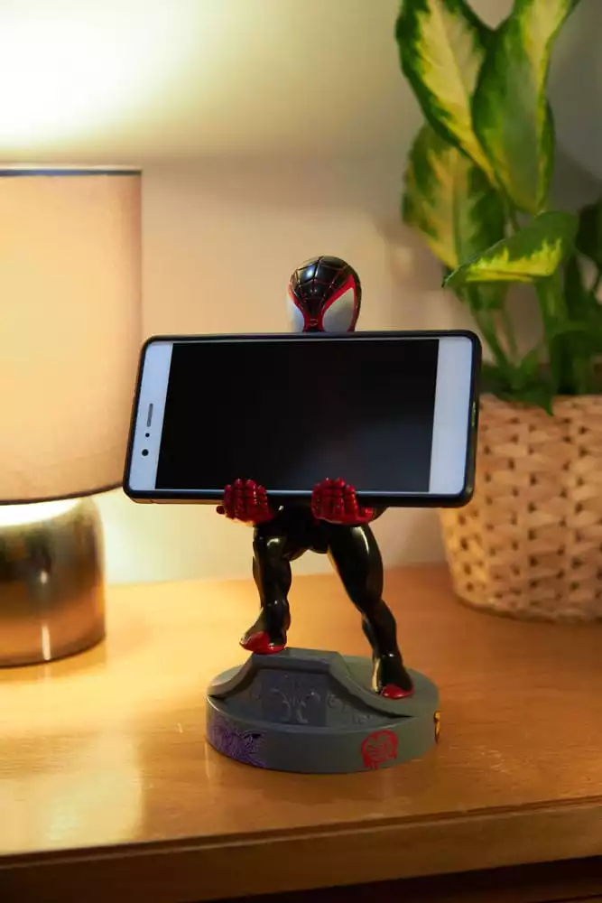 spider-man-cable-guys-charging-stand-miles-morales-20-cm-1751124875-1