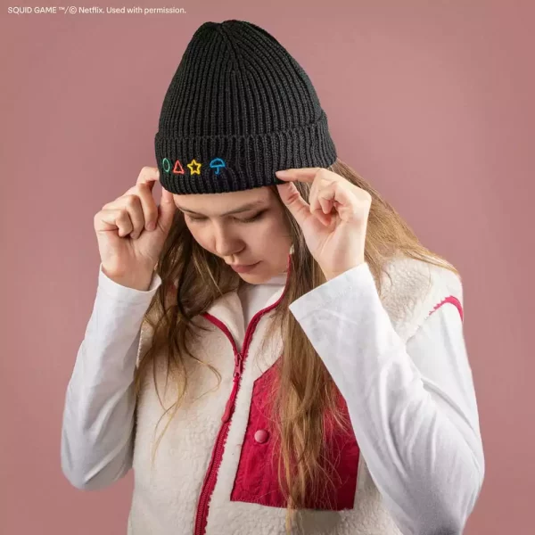 squid-game-beanie-dalgona-1751121301-1 squid-game-beanie-dalgona-1751121301-1