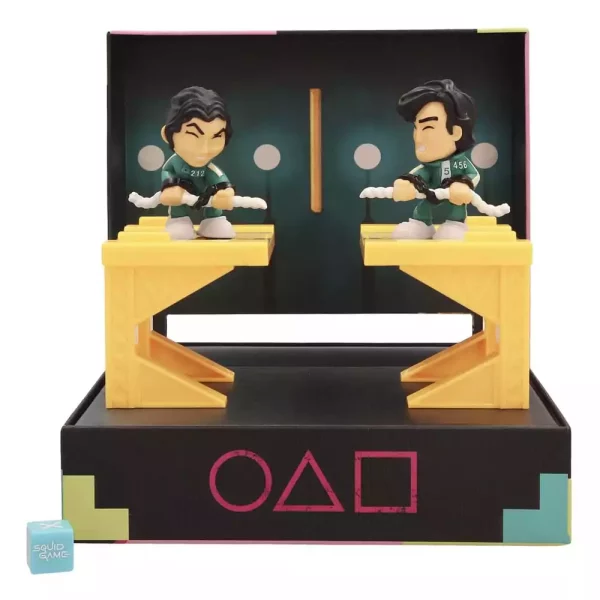 squid-game-challange-dice-game-tug-of-war-1751184185-0