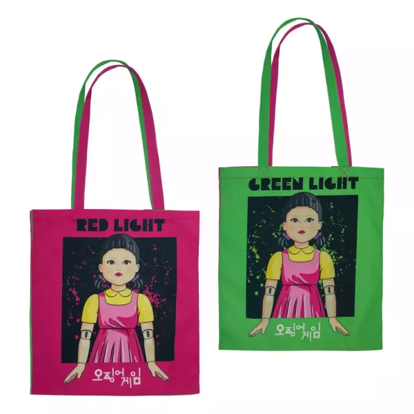 squid-game-tote-bag-red-light-green-light-1751121471-0