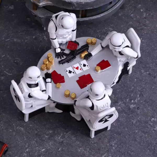star-wars-diorama-stormtrooper-poker-face-18-cm-1751251158-7 star-wars-diorama-stormtrooper-poker-face-18-cm-1751251158-7