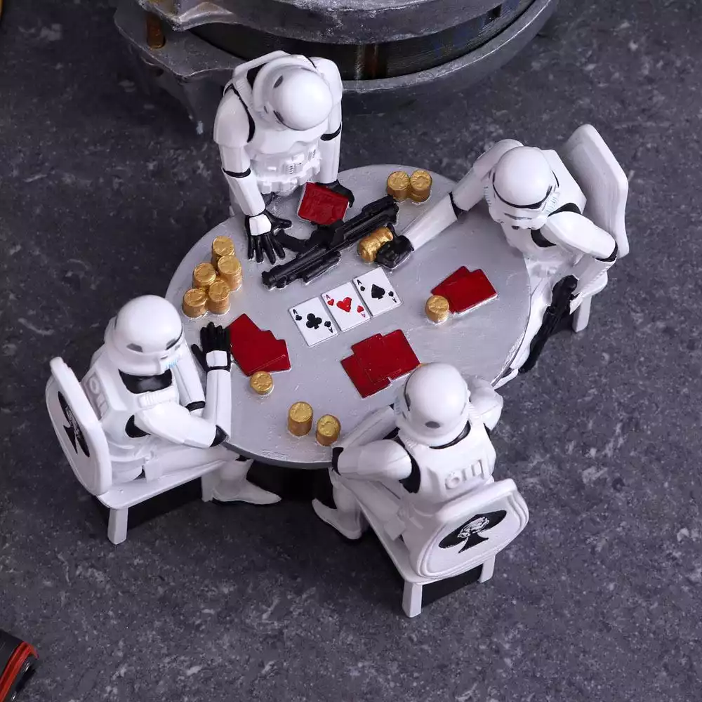 star-wars-diorama-stormtrooper-poker-face-18-cm-1751251158-7