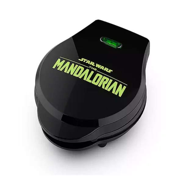 star-wars-the-mandalorian-waffle-maker-the-child-1751316431-6