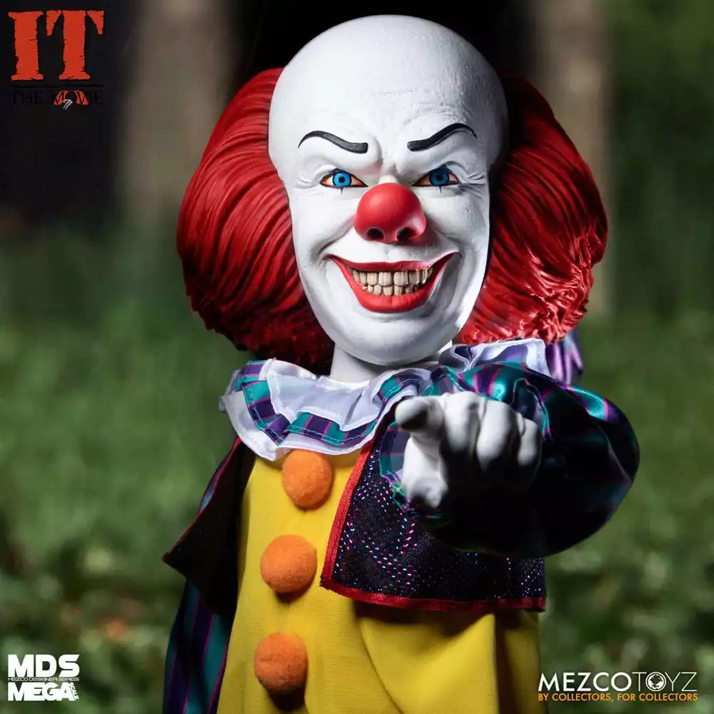 stephen-kings-it-1990-mds-deluxe-action-figure-pennywise-38-cm-1751233349-3