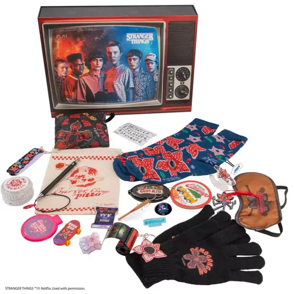stranger-things-advent-calendar-deluxe-2024-1751121429-1